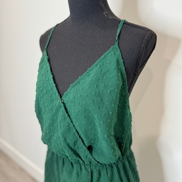 Green V-Neck Cinched Waist Mini Dress (M) - Picture 3 of 8